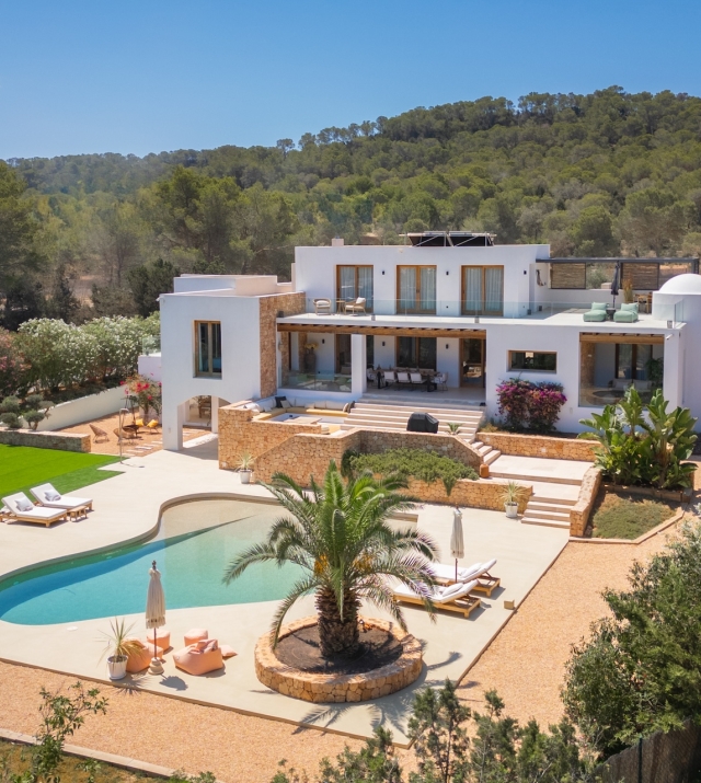 Resa Estates finca Can Floral Ibiza sale koop house air.jpg